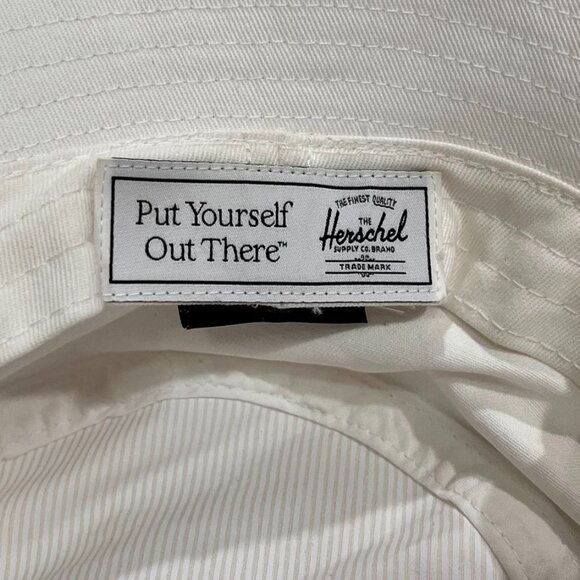 Herschel Supply Co. Norman Cotton Twill Bucket Hat – Blanc De Blanc (L/XL) - Picture 7 of 10